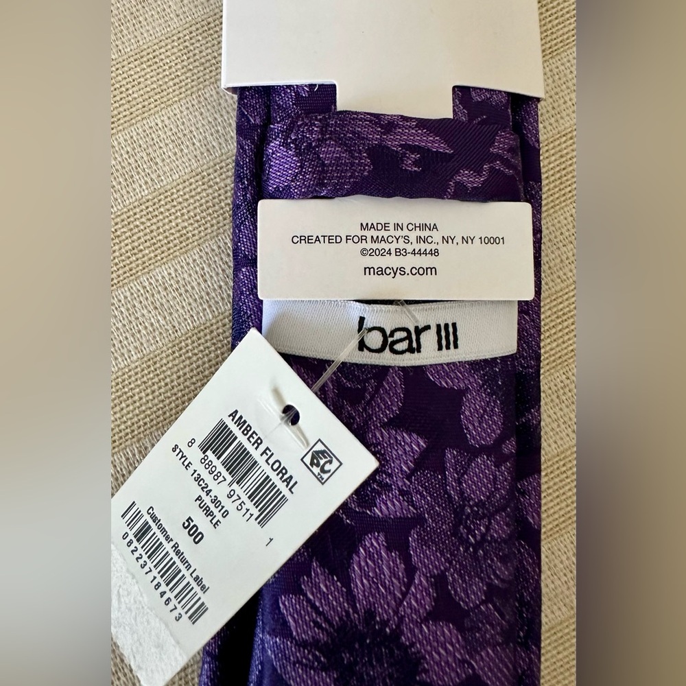 2 NWT Men’s Ties - Picture 4 of 6